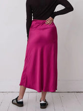 Load image into Gallery viewer, Fika Angel Luxe Berry Satin Skirt