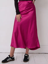 Load image into Gallery viewer, Fika Angel Luxe Berry Satin Skirt