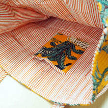 Load image into Gallery viewer, Jungle Print Reversible Quilted Cotton Bag