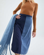 Load image into Gallery viewer, High Waisted Two Tone Blue Corduroy Skirt
