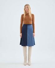 Load image into Gallery viewer, High Waisted Two Tone Blue Corduroy Skirt