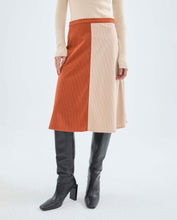 Load image into Gallery viewer, High Waisted Two Tone Orange Corduroy Skirt