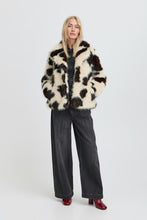 Load image into Gallery viewer, Byoung Bybemio Cow Print Coat