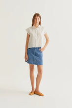 Load image into Gallery viewer, Compania Fantastica Embroidery Detail White Cotton Shirt