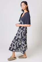Load image into Gallery viewer, Traffic People Sandrine’s Smile Blythe Dress