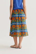 Load image into Gallery viewer, Compania Fantastica Garden Print Midi Skirt