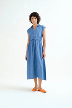 Load image into Gallery viewer, Compania Fantastica Cotton Chambray Midi Dress