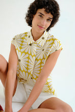 Load image into Gallery viewer, Compania Fantastica Olive Shirt