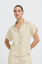 Load image into Gallery viewer, Byoung Byfalakka Cap Sleeve Shirt Natural