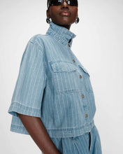 Load image into Gallery viewer, Grace And Mila Vita Cropped Shirt Denim Stripe Blue