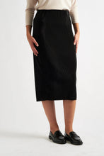 Load image into Gallery viewer, Maylis Pleat Midi Skirt Black