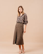 Load image into Gallery viewer, Maureen Skirt Khaki