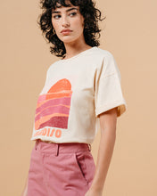 Load image into Gallery viewer, Mendoza T-Shirt Beige