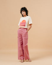 Load image into Gallery viewer, Mendoza T-Shirt Beige