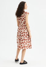 Load image into Gallery viewer, Compania Fantastica Geometric Print Midi Dress