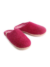 Load image into Gallery viewer, Egos Copenhagen Natural Wool Fair Trade Slippers Cerise