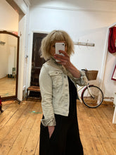 Load image into Gallery viewer, Piro Reversible Jacket In Stone