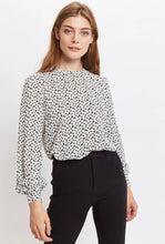 Load image into Gallery viewer, Louche Lima Floral Blouse White