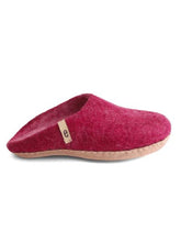 Load image into Gallery viewer, Egos Copenhagen Natural Wool Fair Trade Slippers Cerise