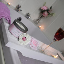 Load image into Gallery viewer, Vegan Soy Wax Candle English Rose