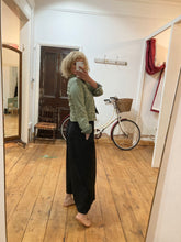 Load image into Gallery viewer, Piro Reversible Jacket In Khaki