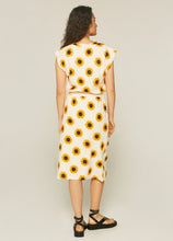 Load image into Gallery viewer, Sunflowers Print Plush Midi Dress