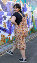 Load image into Gallery viewer, Run And Fly Magic Mushroom Print Stretch Corduroy Pinafore