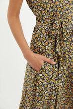 Load image into Gallery viewer, Louche Fleur Santa Fe Floral Midi Shirt Dress