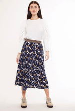 Load image into Gallery viewer, Hanan Swallow Print Midi Skirt By Louche