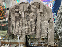 Load image into Gallery viewer, Piro Reversible Jacket In Stone