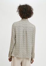 Load image into Gallery viewer, Compania Fantastica Geometric Zigzag Print Blouse With Collar