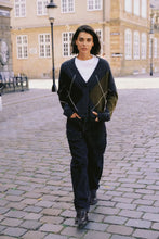 Load image into Gallery viewer, Byoung Byosmila Cardigan Dark Grey
