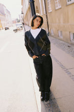 Load image into Gallery viewer, Byoung Byosmila Cardigan Dark Grey

