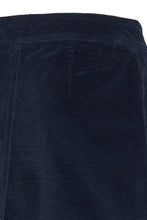 Load image into Gallery viewer, Byoung Bydasik Skirt Navy
