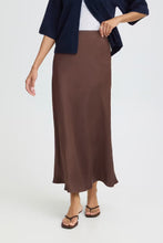 Load image into Gallery viewer, Byoung Bydacanna Midi Skirt Brown
