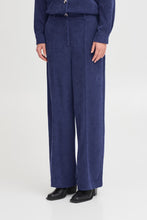 Load image into Gallery viewer, Ihkate Corduroy Trousers Patriot Blue
