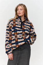 Load image into Gallery viewer, 24 Colours Berlin Abstract Fleece Sweater

