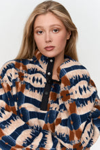 Load image into Gallery viewer, 24 Colours Berlin Abstract Fleece Sweater
