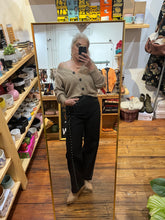 Load image into Gallery viewer, Marta Du Chateau Ingeborg Jeans Black
