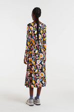 Load image into Gallery viewer, Compania Fantastica Baboushka Print Midi Dress

