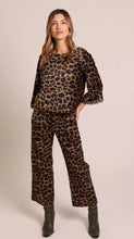 Load image into Gallery viewer, Traffic People Leopard Print Forgotten Top
