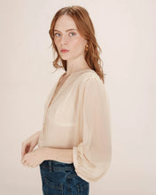 Load image into Gallery viewer, Grace And Mila Tarzy Lurex Blouse Vanilla
