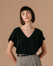 Load image into Gallery viewer, Lemon Blouse Black

