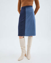 Load image into Gallery viewer, High Waisted Two Tone Blue Corduroy Skirt
