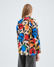 Load image into Gallery viewer, Leaf Print Long Sleeve Shirt
