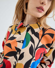 Load image into Gallery viewer, Leaf Print Long Sleeve Shirt
