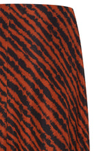 Load image into Gallery viewer, Ichi Ihista Skirt Stripe
