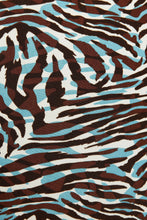 Load image into Gallery viewer, Debbi Roar Print Shirt
