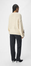 Load image into Gallery viewer, Jash Knitted Pullover
