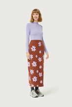 Load image into Gallery viewer, Brown Floral Print Knitted Jacquard Skirt
